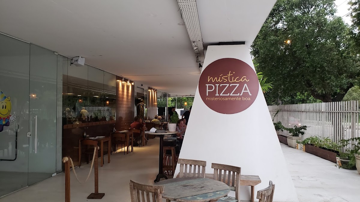 Mahatma Pizza