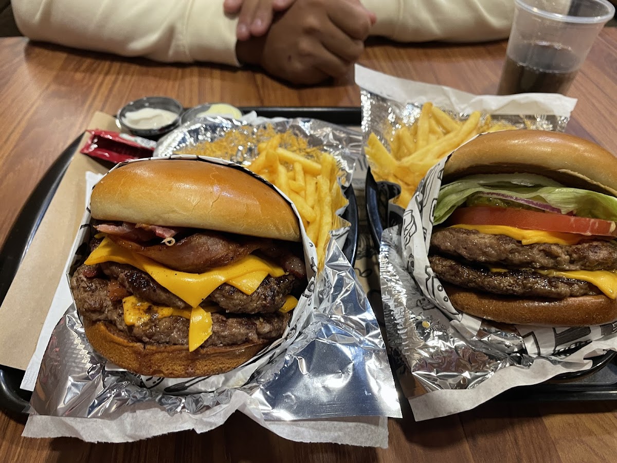 McCoy'S Burger (Hamburgueria Campos do Jordão)