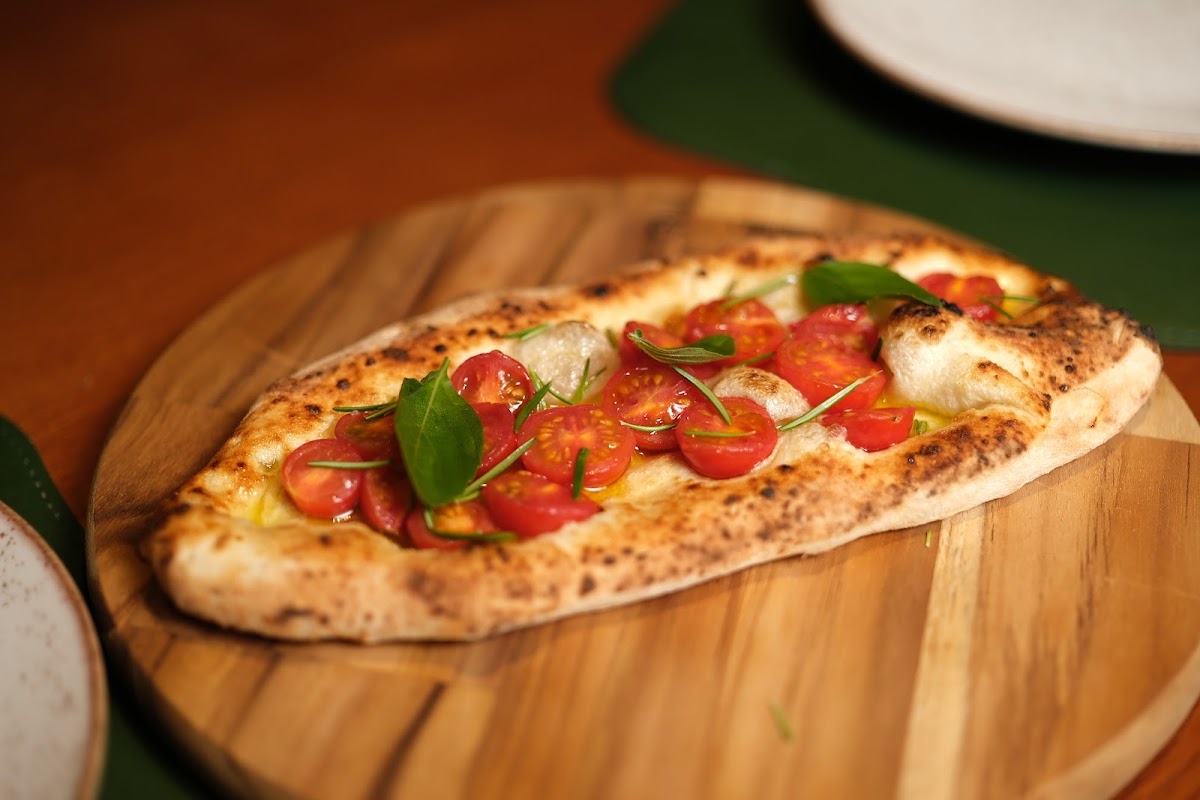 Beato Pizzaria Artesanal - Pizza Napoletana - Contemporânea - Pizzaria Santa Maria
