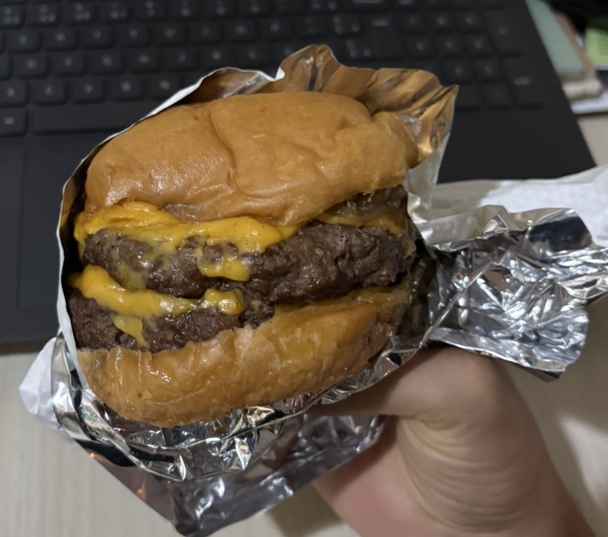 IGNEEL HAMBURGUERIA