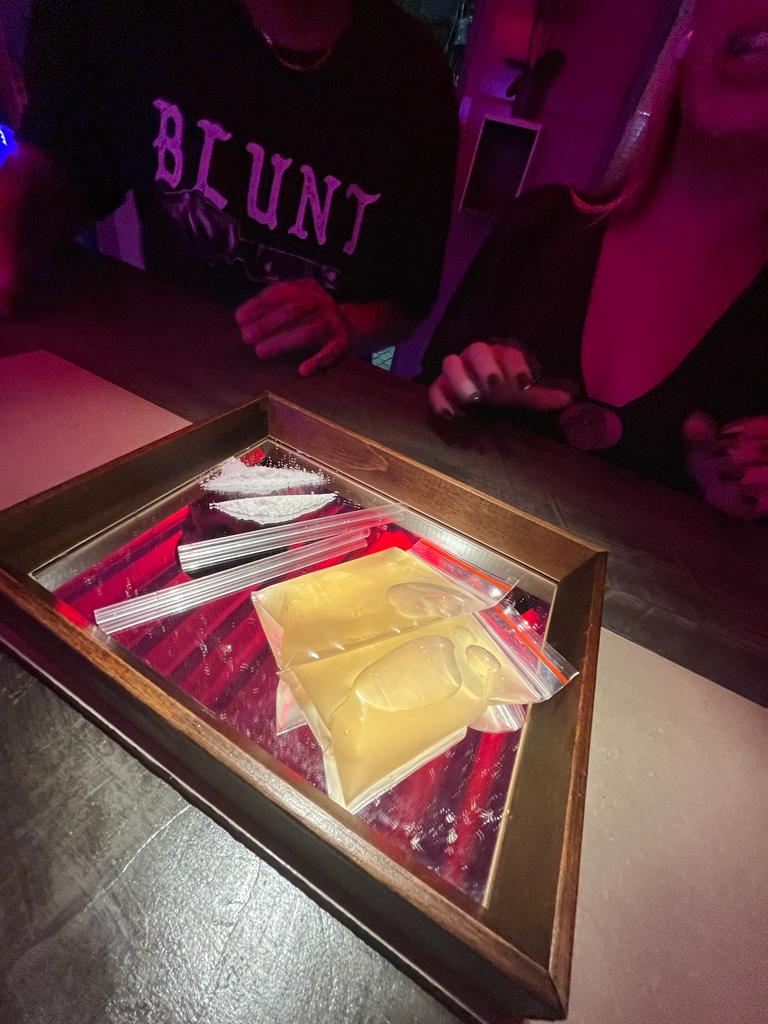 Barra Cô. \\ Drinks e Shots