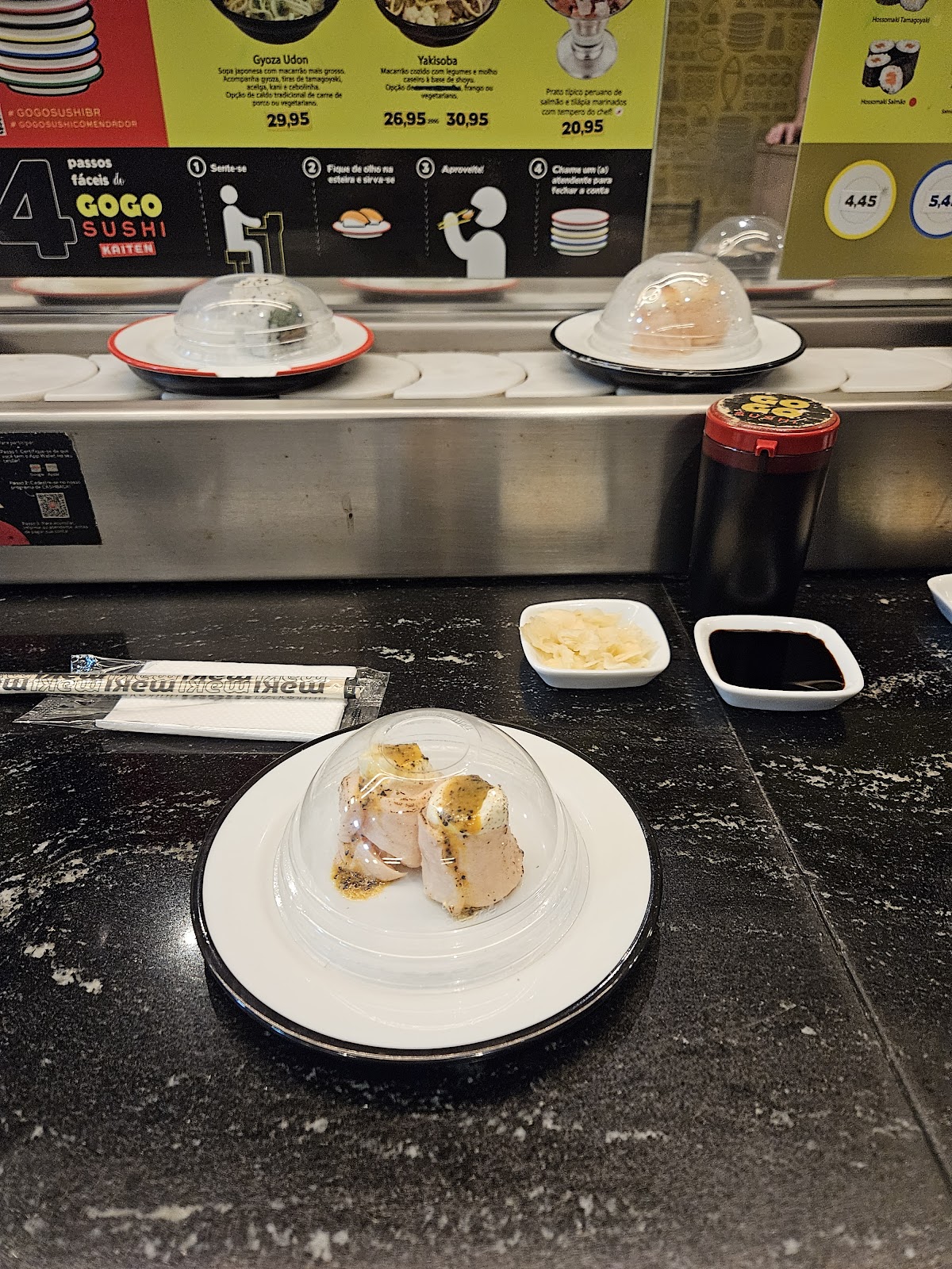 GoGo Sushi Kaiten - Comendador Araújo